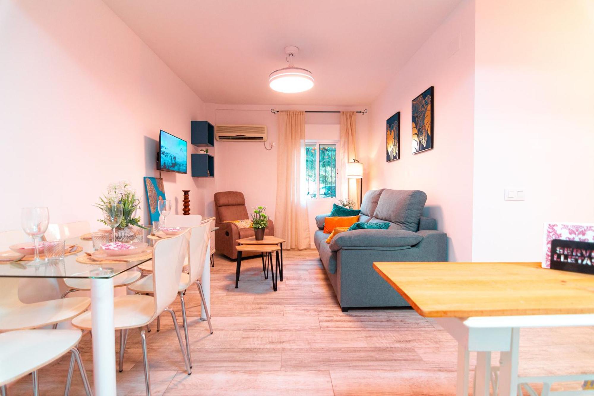 Edomus Playa Y Sol Boutique Apartment Sevilla Bagian luar foto