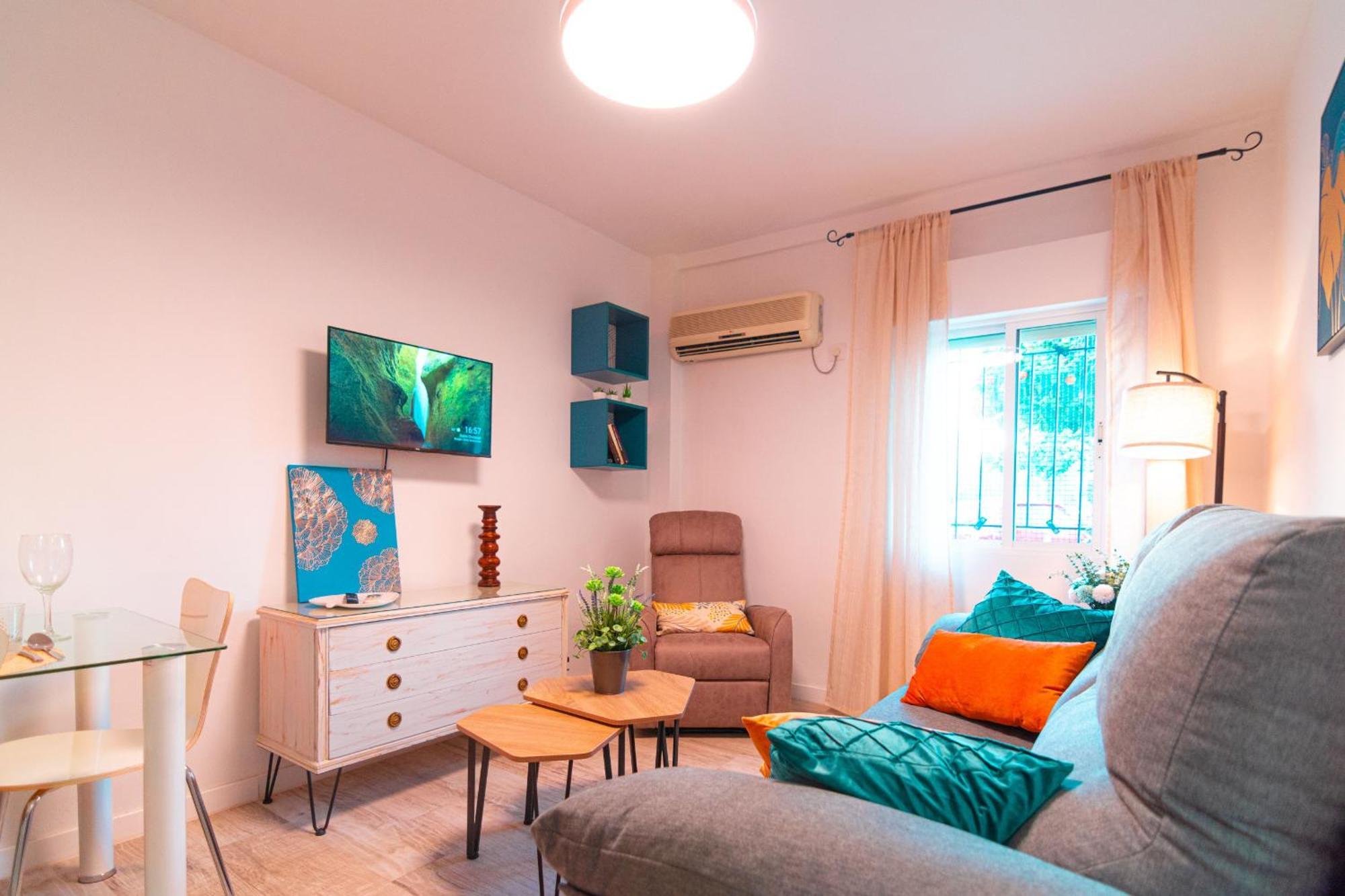 Edomus Playa Y Sol Boutique Apartment Sevilla Bagian luar foto